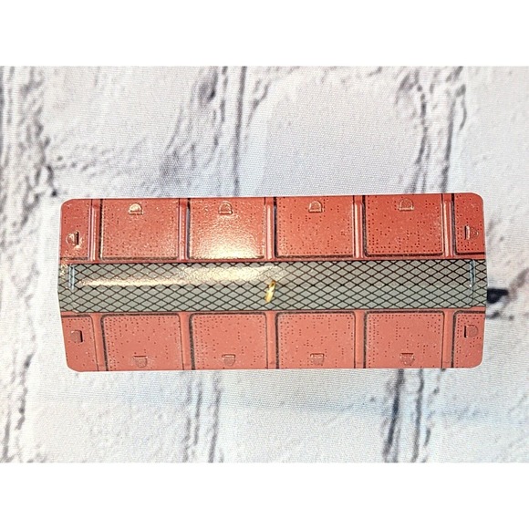 VTG 1997 HALLMARK KEEPSAKE ORNAMENT YULETIDE CENTRAL SERIES TOY TRAIN CAR NO. 4 - Picture 4 of 4